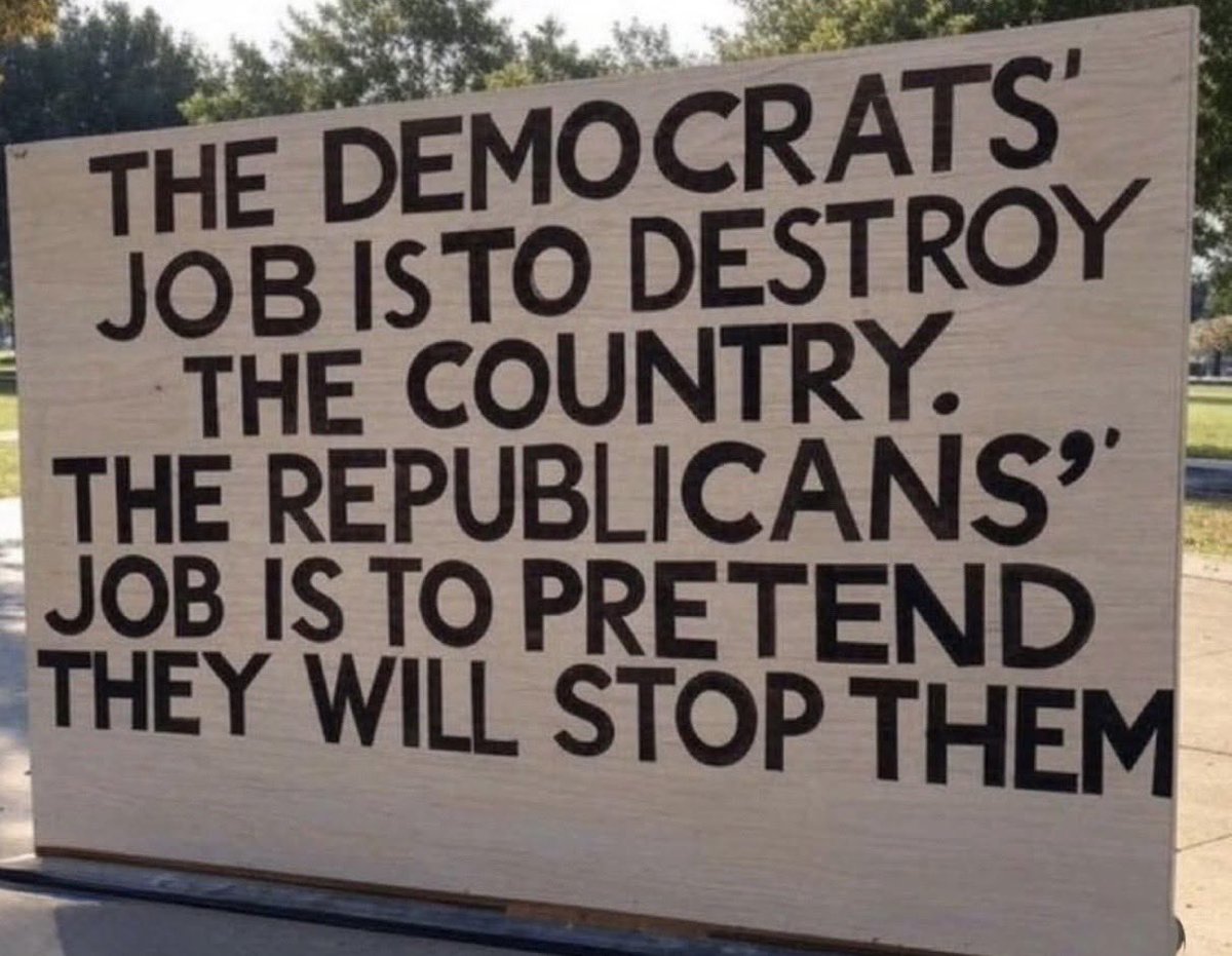 RecolonizeMars tweet media