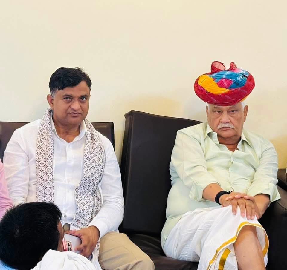 MEENA OF INDIA🇮🇳 tweet media