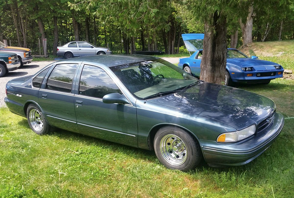 ClassicInd's tweet image. Jean-Francois Clement sent us this photo of his '95 Impala SS. We love to see these stealthy "Q-ships" still on the road today. Cool car, Jean-Francois! #Chevy #Impala #classiccar #restoration #ClassicIndustries
