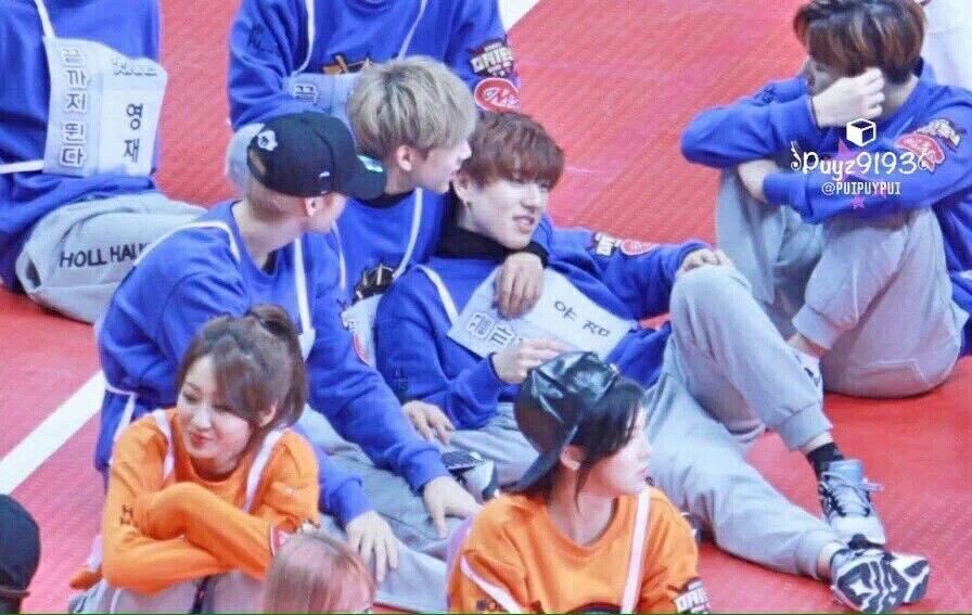 유겸이편🙋🏻‍♀️INterLuNAr🌕 tweet media