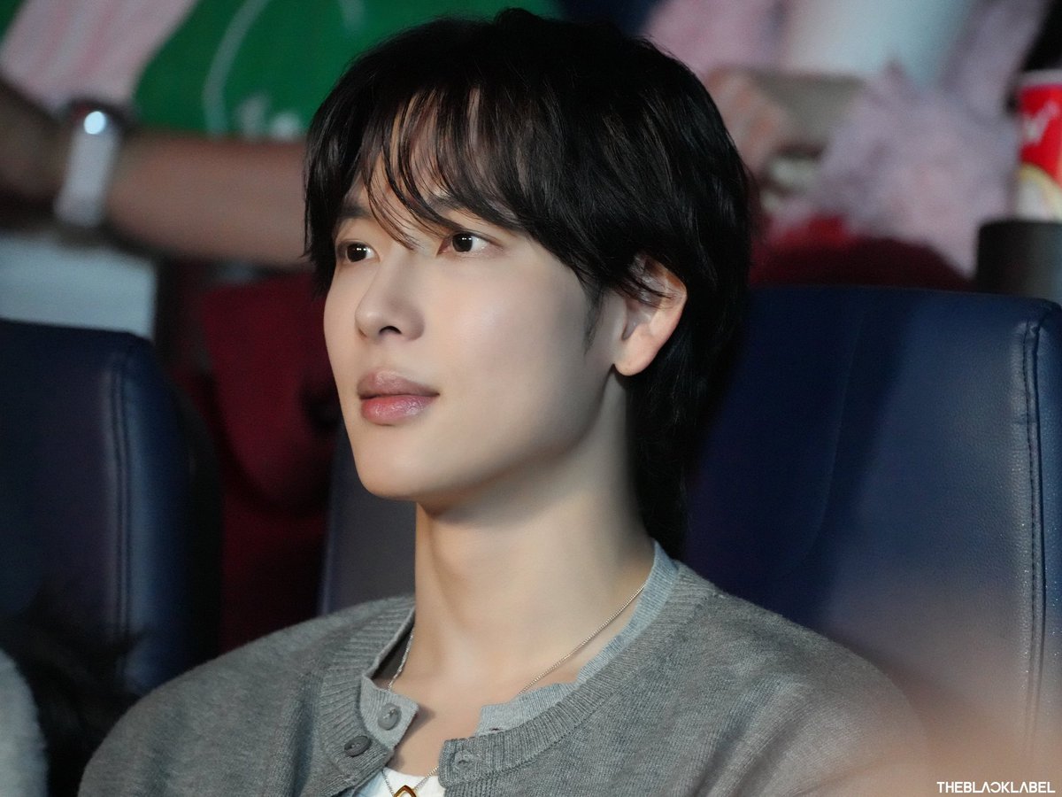 𝘺𝘴𝘸 𝘱𝘪𝘤𝘴 tweet media