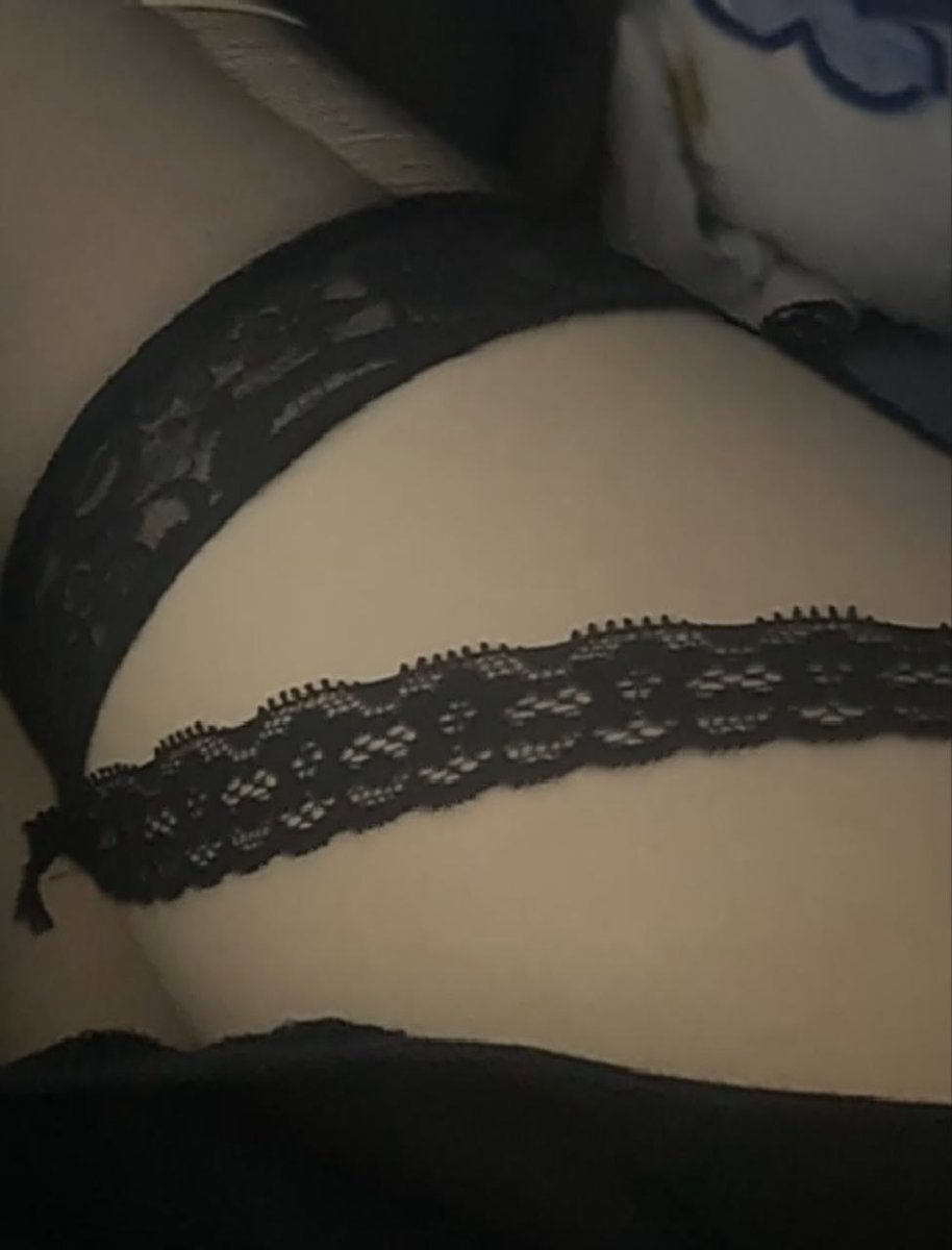 多给老公带几个帽子 tweet media