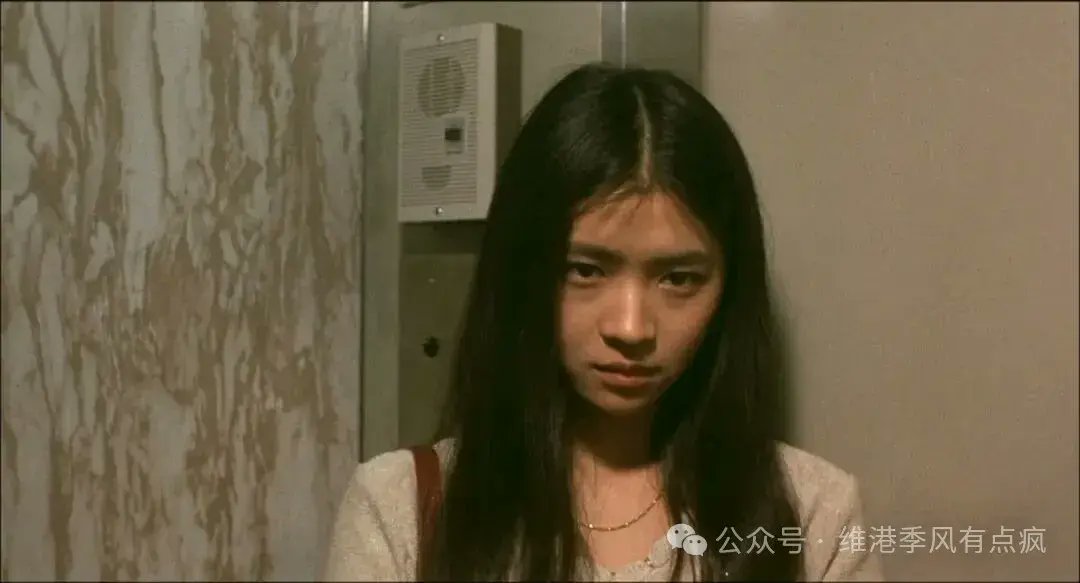 aerly's tweet photo. 1982年的日本电影《钻石无暇》有名《未被污染的钻石》，主演 田中美佐子、山崎努、 加贺麻理子、 朝丘雪路。讲述一个美女爱上老教师的不伦故事。女主是真美女，男主是真老，为什么呀，就因为他有地位吗？链接：https://t.co/6vpSlbtOdr https://t.co/TIEYe4AHqz