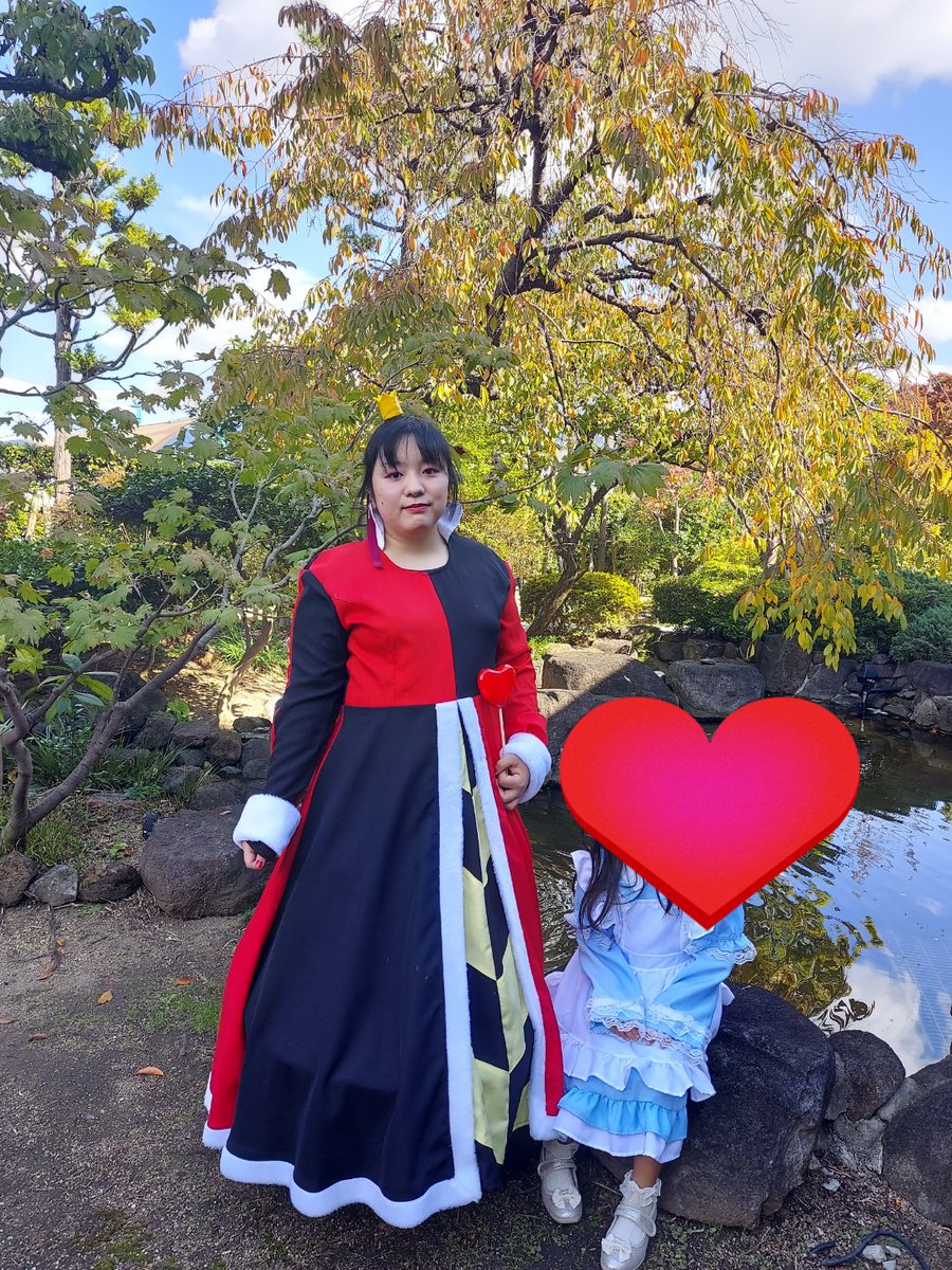 miwakeke's tweet photo. 最近やってるキャラ(26年４月現在)
BLEACH∶曳舟桐生
不思議の国のアリス∶ハートの女王
千と千尋の神隠し∶湯婆婆
忍たま乱太郎→食堂のおばちゃん

アラフォーですがよろしくお願いします
( ´ ▽ ` )ﾉ
#コスプレイヤーさんと繫がりたい
#相互さんの相互さんと繋がりたい https://t.co/D0PeLn6R2T