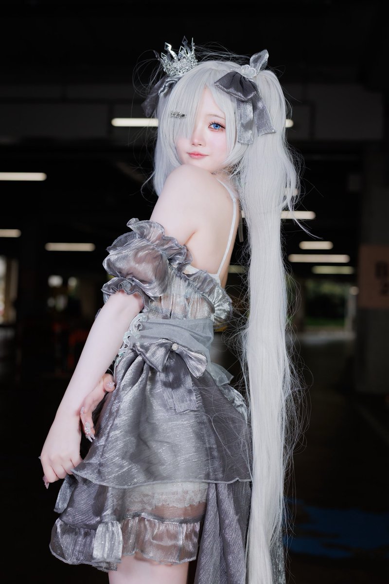 Hika_y5's tweet photo. NIKKE  シンデレラ

 #輝けNIKKE3周年半 #NIKKEcosplay
 #アコスタみずほPayPayドー厶福岡 https://t.co/MBGLo1fSAM