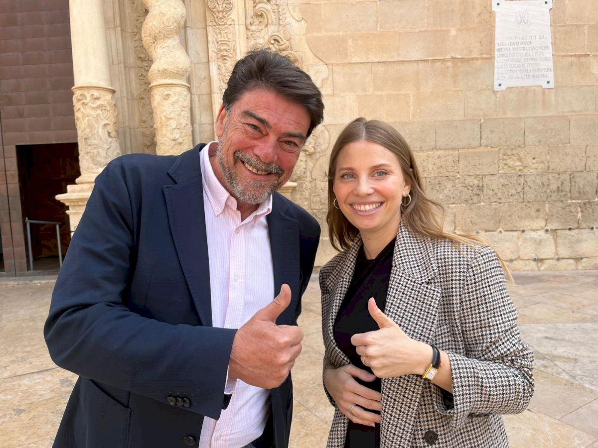 Fonsi Loaiza tweet media