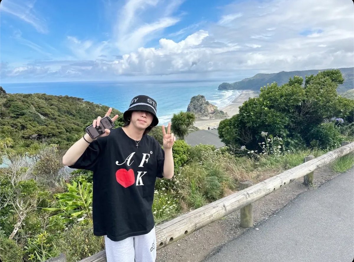 ᘄ ~ㄘ ƕ Շ Ɩ ı tweet media