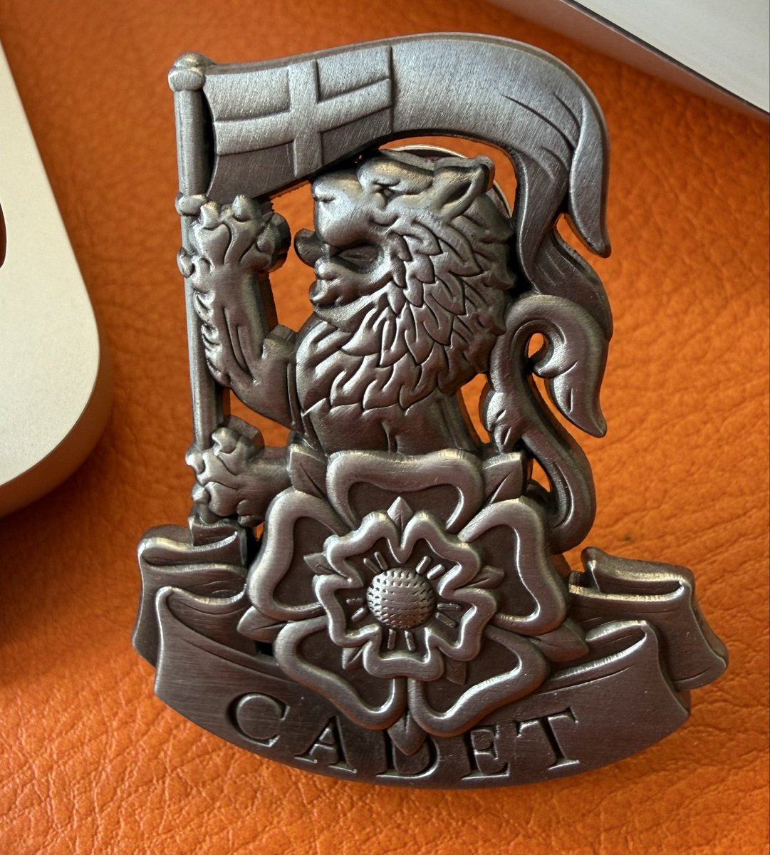mlbadges's tweet image. Precision in Every Detail 🛠️
Check out these latest custom pieces! We’ve pushed the limits of Zinc Alloy Injection to deliver high-definition 3D detailing that truly stands out.
📩 Email: ame@mlbadges.com us for a quote!
#CustomManufacturing #ZincAlloy #3DDesign #MetalCasting
