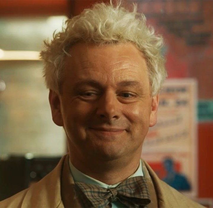 ⏳ Every day, Aziraphale ! 📖 tweet media