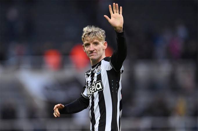 Essa Alomran LFC ⑳ tweet media