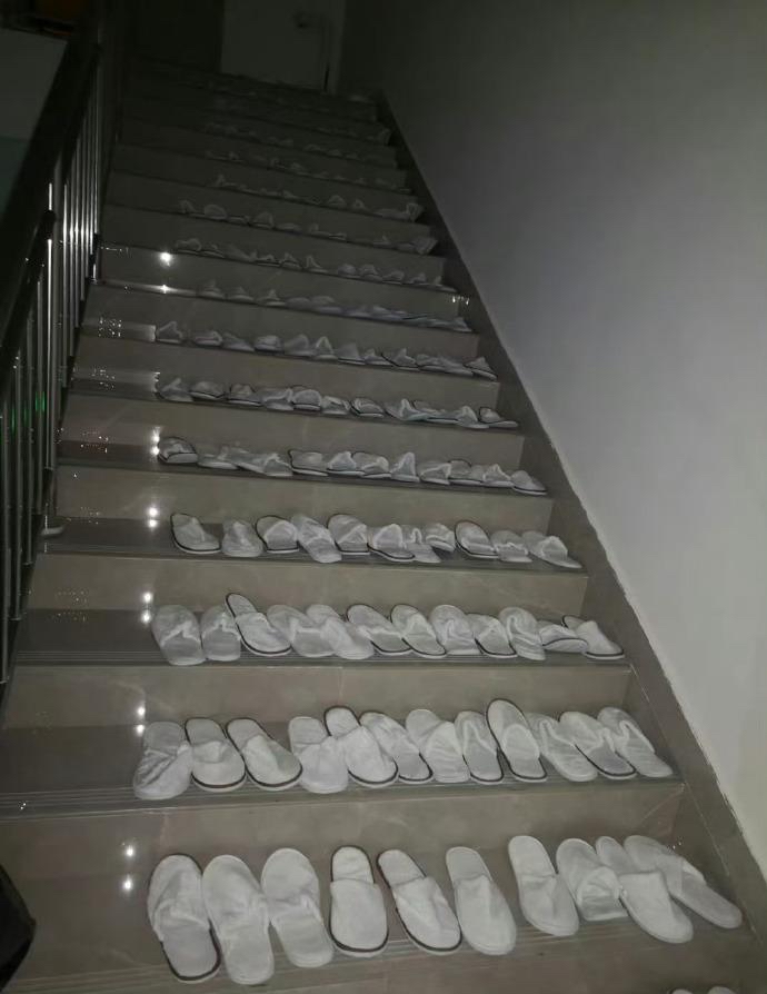 Shawn36685040's tweet image. "9pm desk: laptop glow, half-empty coffee, tomorrow’s to-do peeking. Another ‘productive’ late night—who’s with me  #OvertimeVibes #WorkMode"