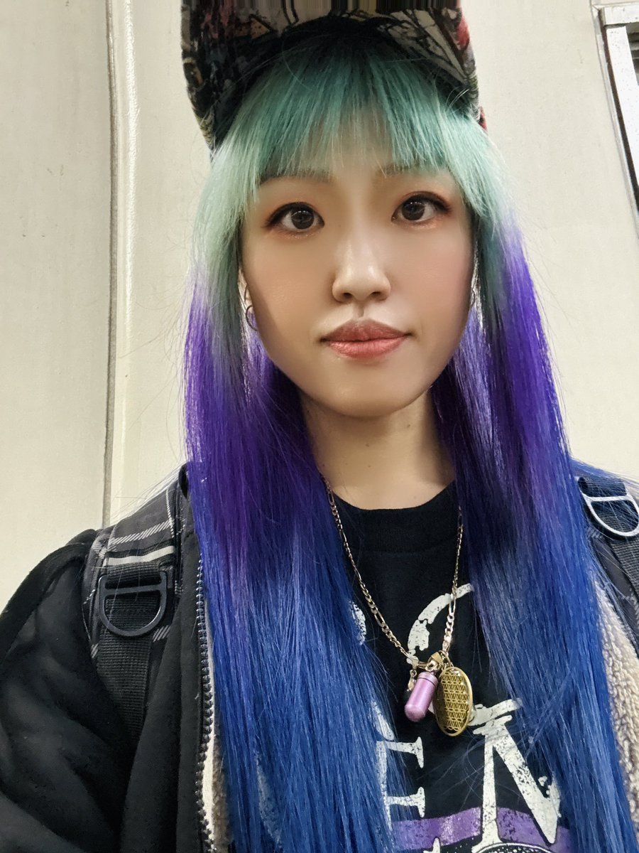Rie a.k.a. Suzaku tweet media
