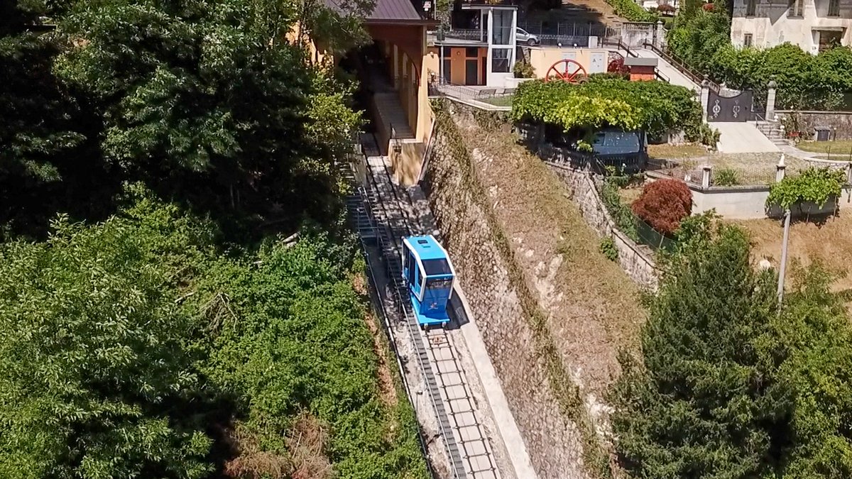 Val Brembana Web tweet media