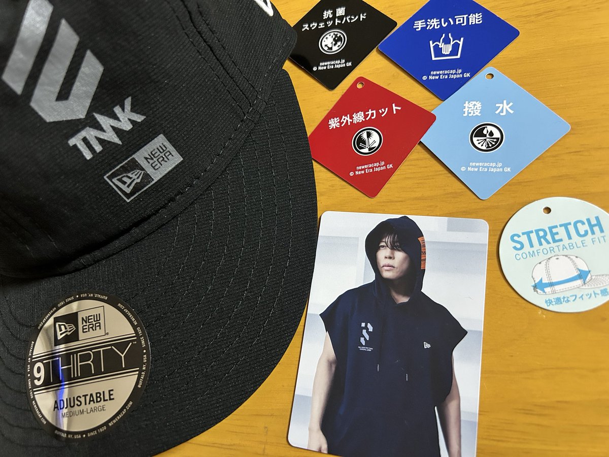 hinamimayu705's tweet photo. がま口革命ポーチと
ラバーバンド(赤が欲しかった)
ENGENDERISTのキャップ🧢
届いたーーーーん♡♡♡
(これを楽しみに仕事がんばれた)
TNNKのカードついてるん最高!!
#西川貴教
#TMRevolution
#TNNK
#ENGENDERIST https://t.co/73gryWDOmL