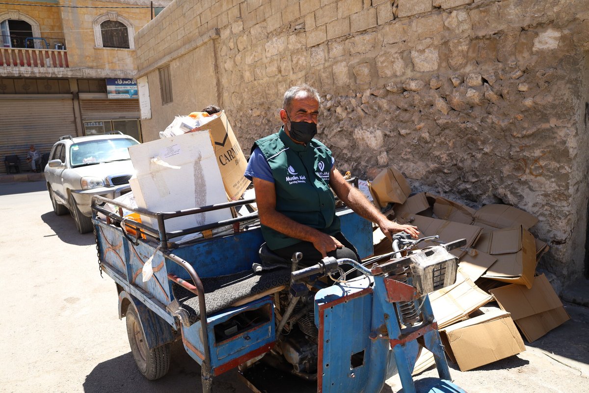 Muslim_Aid's tweet photo. 🌍 This Earth Day, see how change is possible in just 7 months.

From June to December 2025, Muslim Aid supported a project in northwest Syria that turned waste into opportunity and empowered informal waste collectors to build safer, greener livelihoods.

♻️ 20 waste collectors supported
📈 80% increase in income during the project period
🛠️ 5 micro-recycling businesses launched
🧤 100% reduction in hazardous waste practices
In just a few months, communities not only cleaned their environment but also created sustainable income, improved safety, and restored dignity.

🌱 This Earth Day, we are reminded that real climate action delivers real change, fast.
Support solutions that protect both people and the planet.
#EarthDay #ClimateAction #Sustainability #HumanitarianAid #MuslimAid
