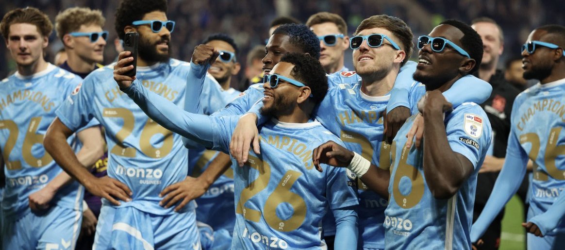 Will King tweet media