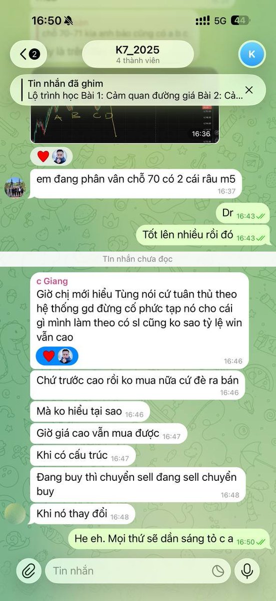 David_Tradingg's tweet image. Cái khó của trading không phải là vào lệnh,
mà là tin vào thứ mình đang làm.

Khi đã hiểu phương pháp:
• Có SL → vẫn bình thường
• Giá cao → vẫn buy
• Giá thấp → vẫn sell

Vì mình biết:
Xác suất nằm ở hệ thống, không nằm ở cảm xúc
#DavidTrading #trader