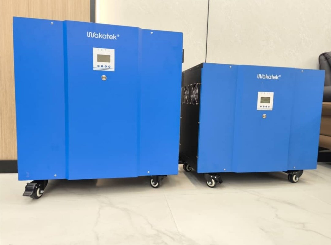GraySolarRes's tweet image. Wakatek Solar All in one solar Generator Available:
(1)APS-3.5KVA 
Transformer based inverter 3.5KVA
60A MPPT
7.5KWH Lithium battery

(2)APS-6.2KVA 
Transformer Based Inverter 6.2KVA
60A MPPT
15KWH Lithium Battery

Warranty 2 years.

#allinone
#solargenerator