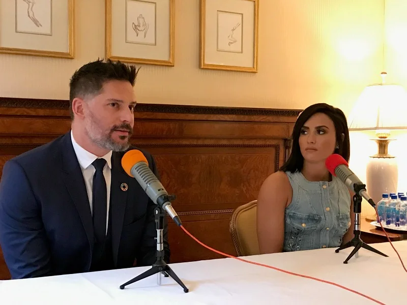 After Demi met him in 2017, Demi wrote "daddy issues" for TMYLM album...