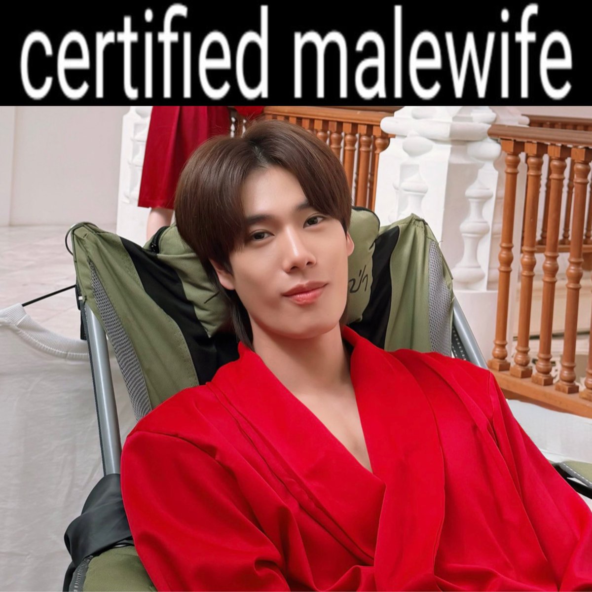 livi 🌙 tweet media