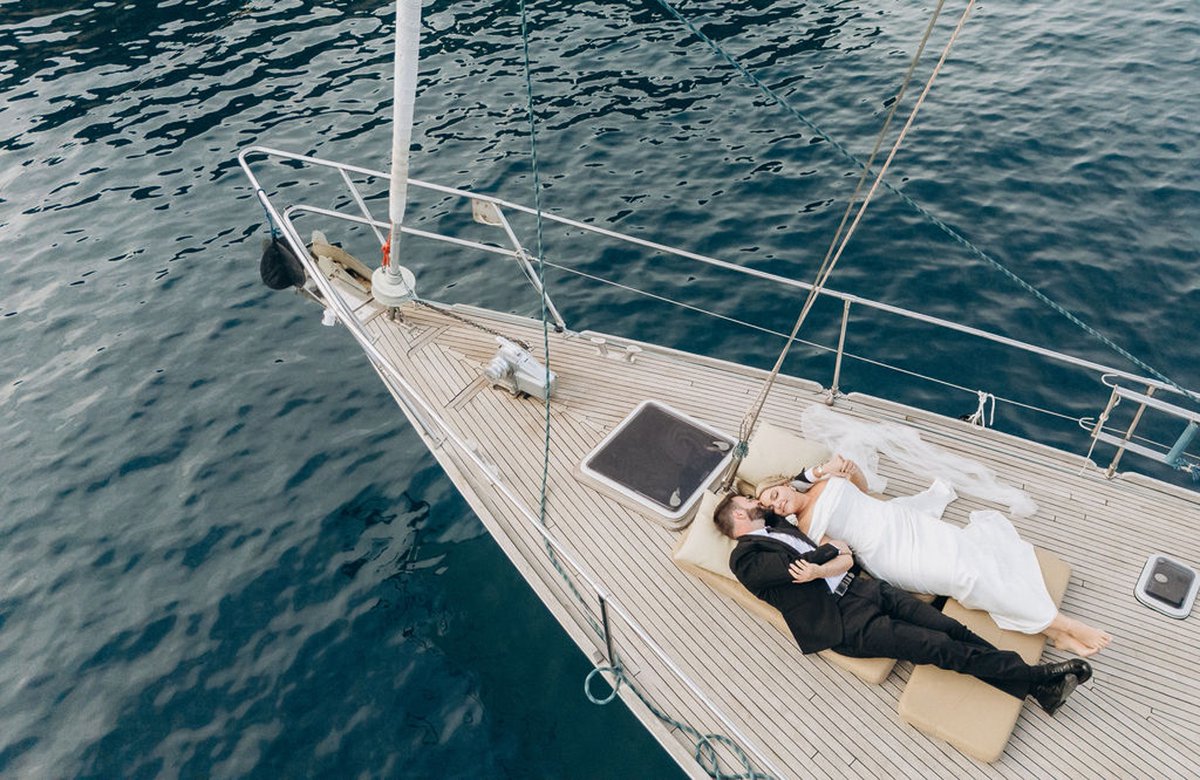 ZorzStudios's tweet image. 📰 Today's top stories, personally curated for you by Zorz Studios: zorz.it/newspaper

- #Elopement in #Sicily that ended on a yacht;
- #GooglePhotos can smooth #skin and whiten #teeth;
- 7 essential #tips for growing small #businesses, and more

 #ZoracleDaily #newspaper