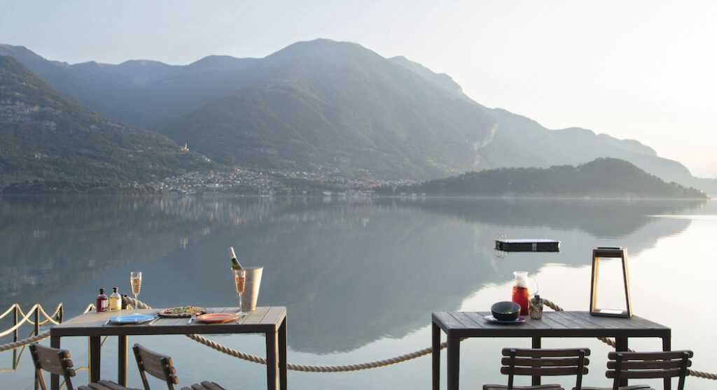 comolake_today's tweet photo. Como Lake Cocktail Week returns for its seventh edition, this time drawing inspiration from celebrated works of literature, ready to enchant Lake Como with a refined blend of tradition and innovation: https://t.co/fdwMlrkrxa 

#comolaketoday https://t.co/sZT2bRo0mc