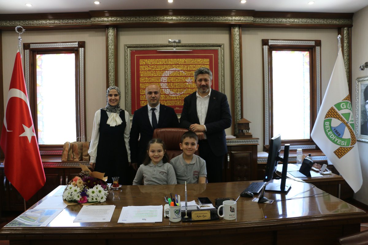RIFAT ÖZER tweet media