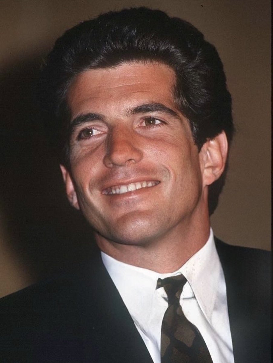 John Fitzgerald Kennedy Jr. tweet media