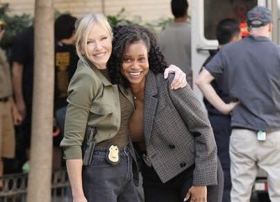 AnaRodrigues70's tweet photo. From now on I'm not going to complain about #SVU anymore. The choices
the producers make... sorry. From now on I'm only going to praise what's good about SVU.
#Rollisi #Rolivia #Curlins #Benisi #Brunson https://t.co/lrxFzAWbWZ