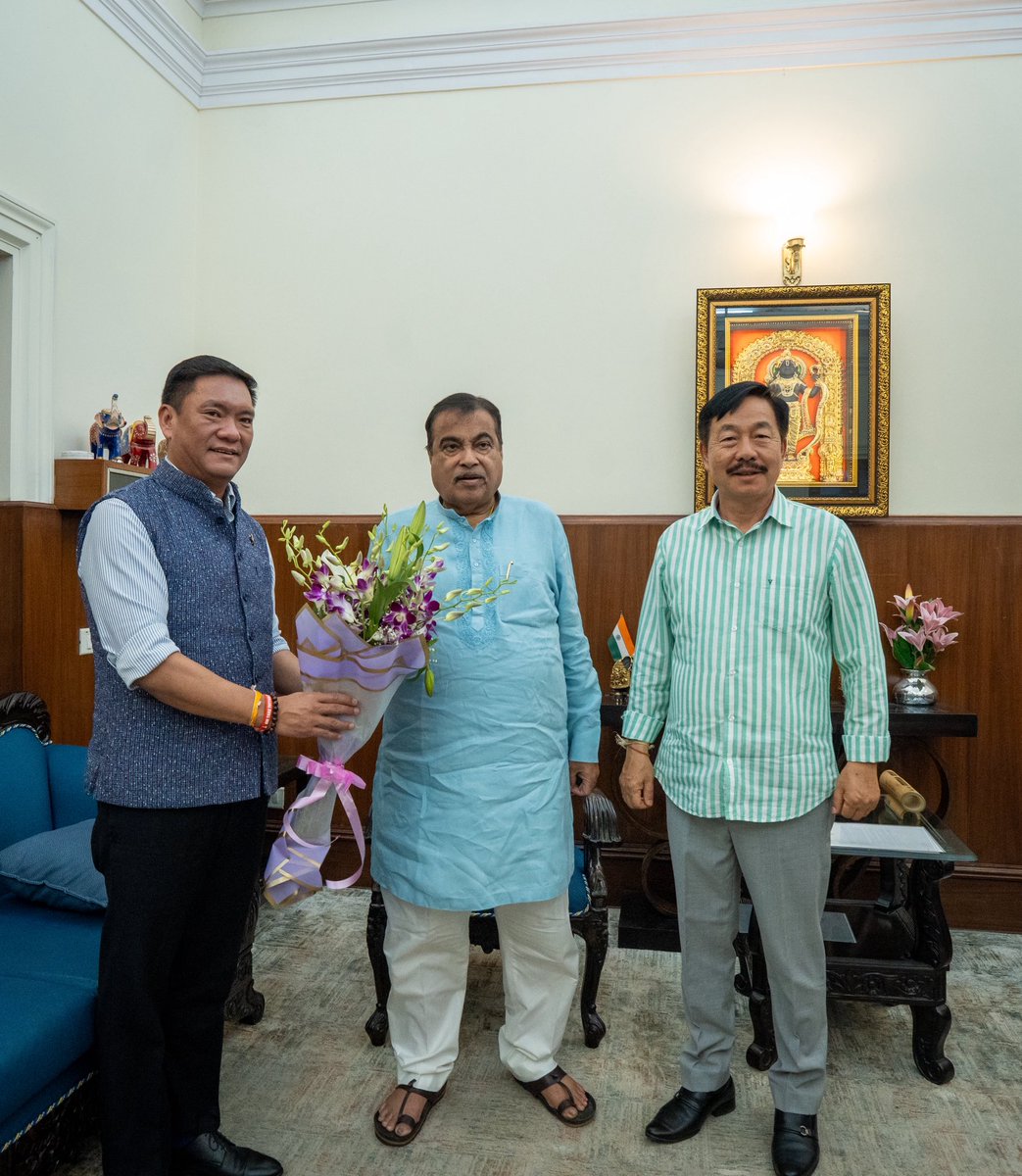 PemaKhanduBJP's tweet photo. Called on Hon Union Minister Shri @nitin_gadkari ji today along with Hon MP Shri @TapirGao ji.

Discussed several important road projects requiring his intervention. As always, he promptly addressed the concerns of the state.

1/2 https://t.co/kXglEyFbhn