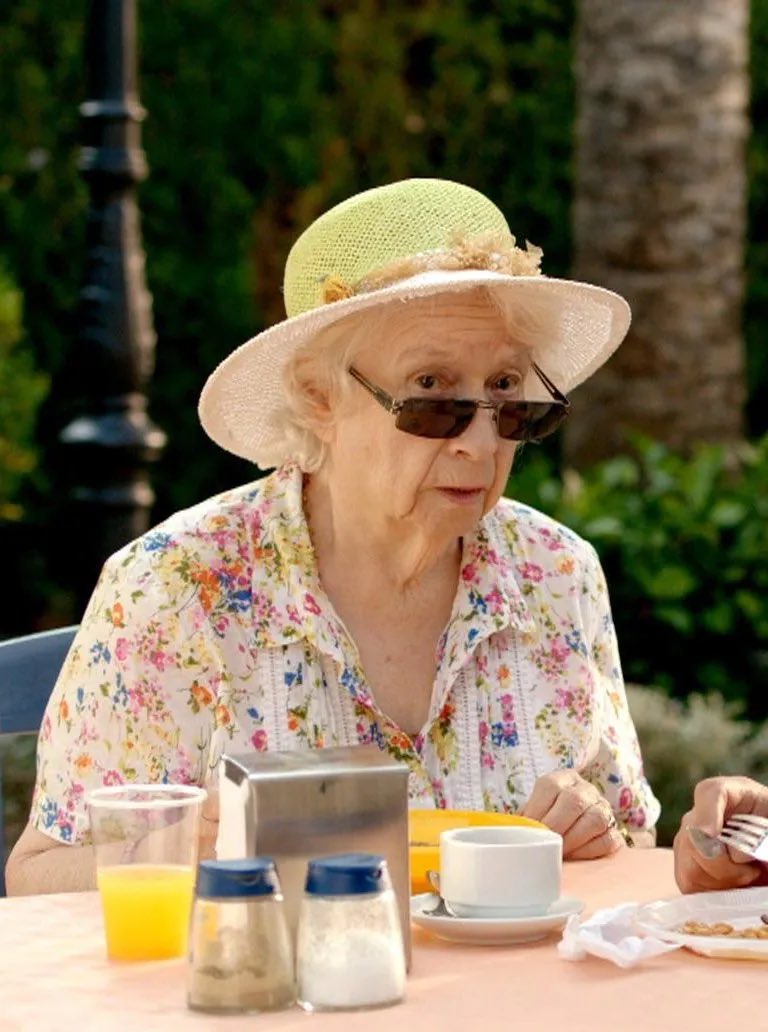 BENIDORM star Elsie Kelly has died aged 89 – as her devastated co-stars lead touching tributes to the actress.
Elsie, who played Noreen on the ITV sitcom for more than a decade, passed away “surrounded by her family” yesterday, her agent confirmed.