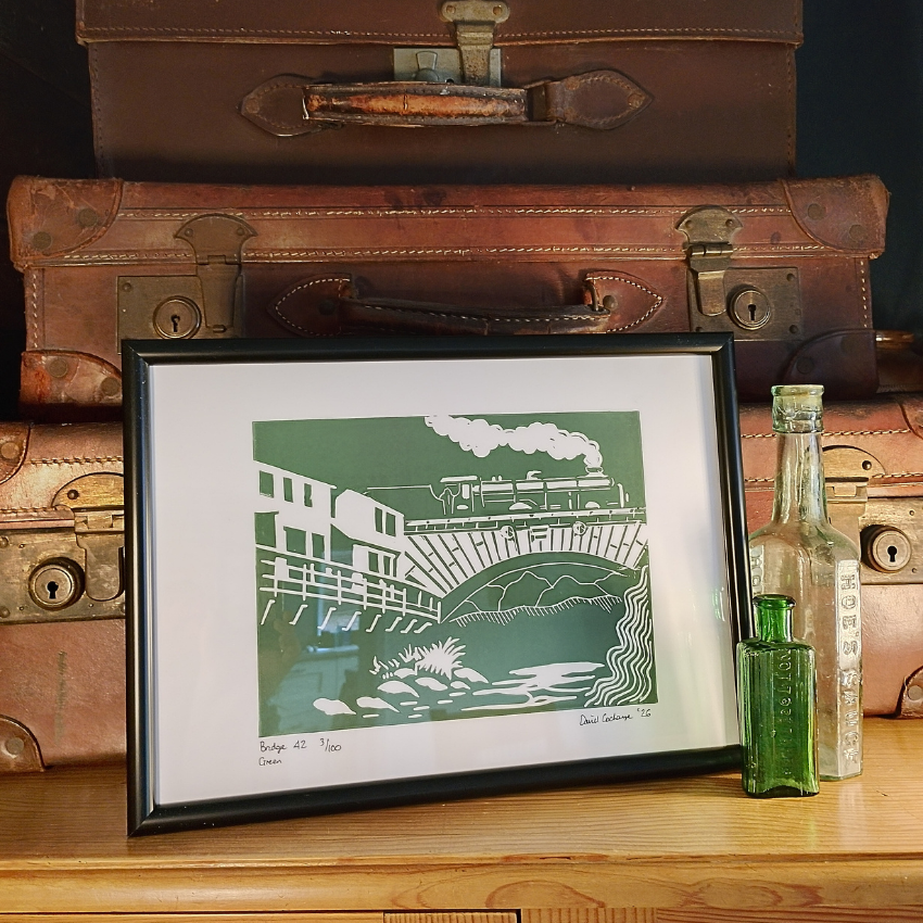 North Yorkshire Moors Railway tweet media