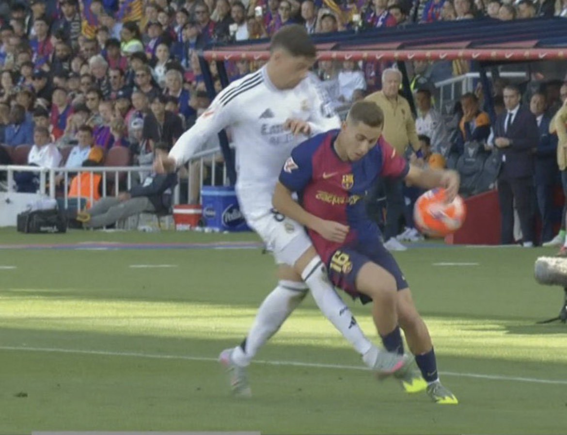 Has Real Madrid robbed a club ? tweet media