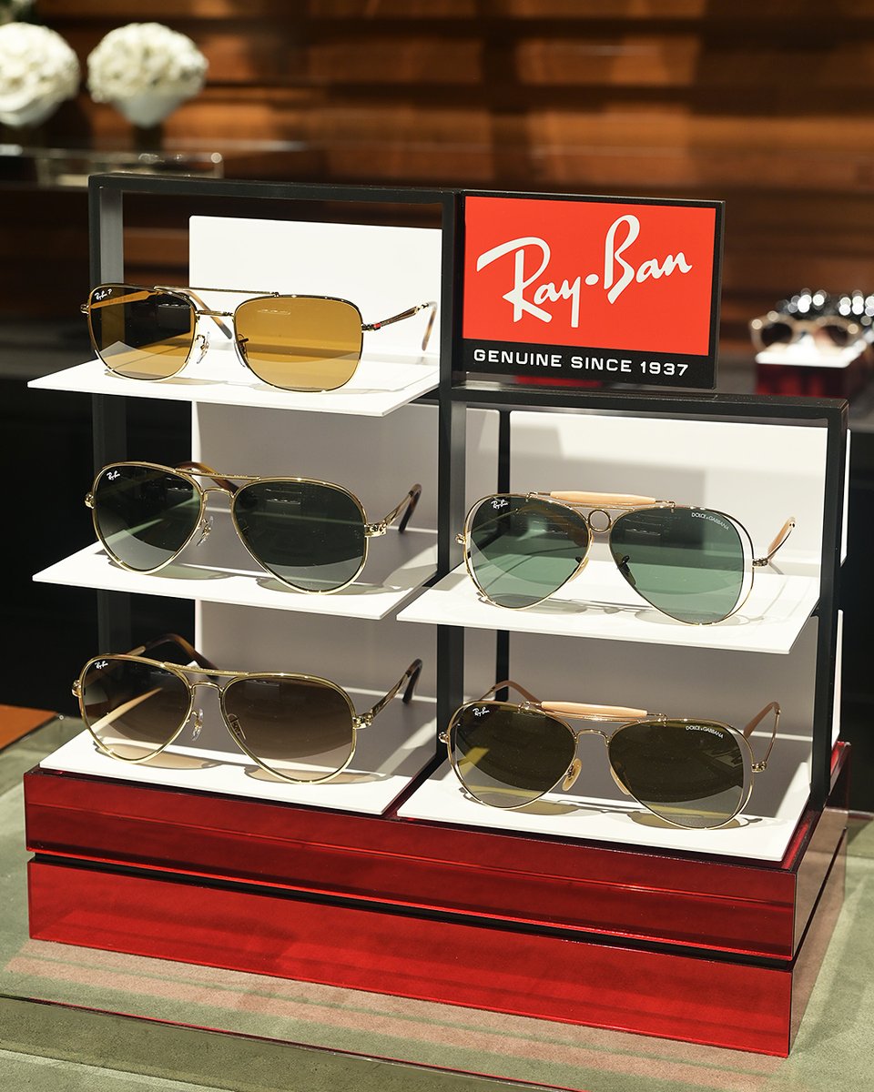 isetanmens's tweet image. ＜レイバン＞がサングラスプロモーションをメンズ館8階にて開催中。新作モデルから色褪せることのない数々の名作モデルまで、多彩なラインナップを取り揃えてご紹介！😎
#伊勢丹 #sunglasses