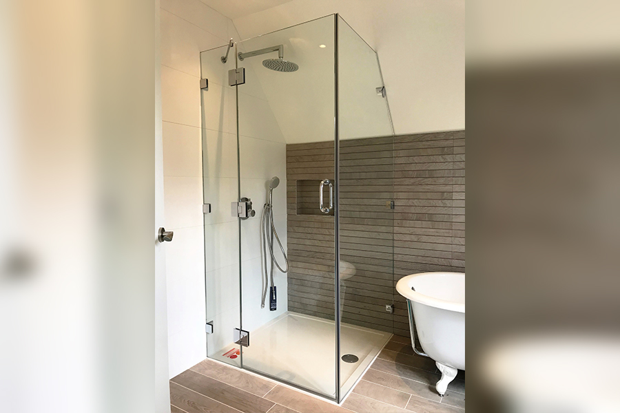 abcGlassPro's tweet image. Suppliers of #bespoke shower screen glass.
Our experts cut your #glass to exact sizes; useful when installing a #shower into a room with sloping ceilings, or where a smaller or larger option than standard is required.
Various glass styles &amp;amp; finishes
ow.ly/AZul50YMpsS