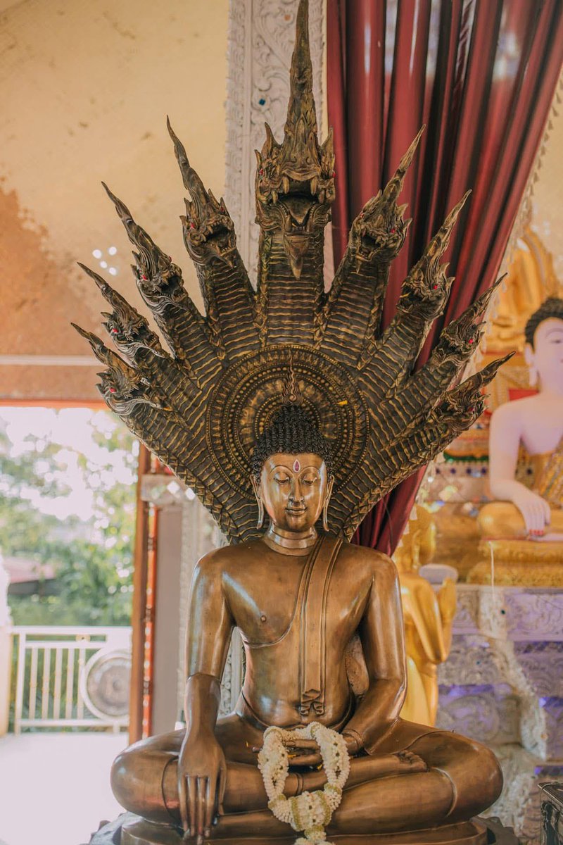 ผู้ใดเห็นโพสต์นี้ขอให้รวย แชร์เผยแผ่บารมี ขอพรใต้โพสต์