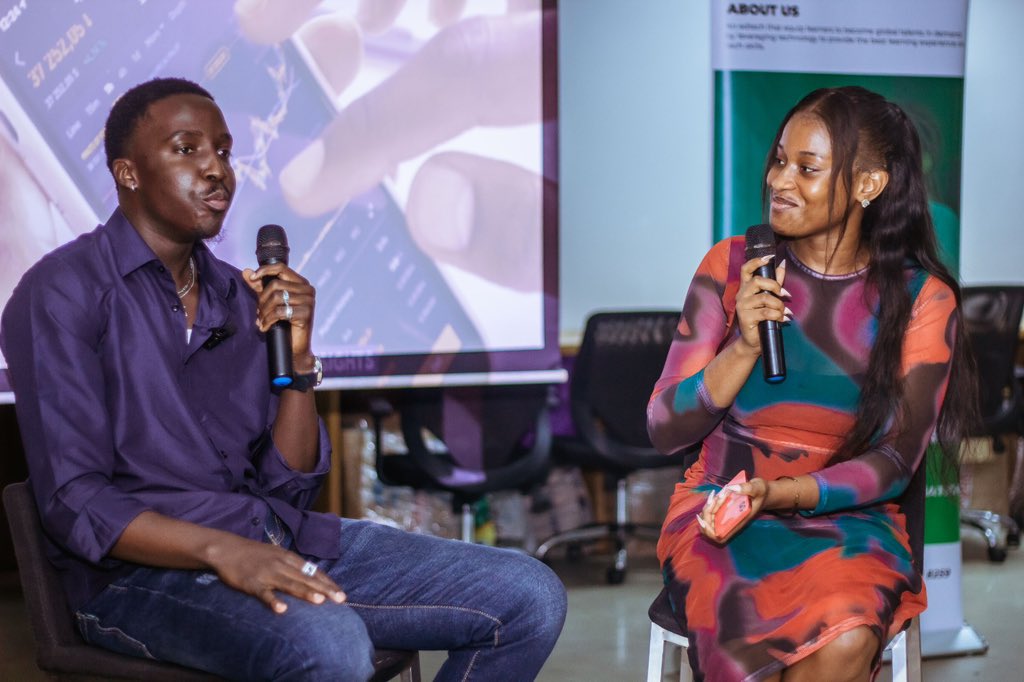 Digitaleydrive's tweet image. If you’ve been thinking about joining, this is your sign. Don’t watch from the sidelines be part of the next one!

#DigitaleyDrive #PastEvent #TechCommunity #LearnAndGrow #Networking #CareerGrowth