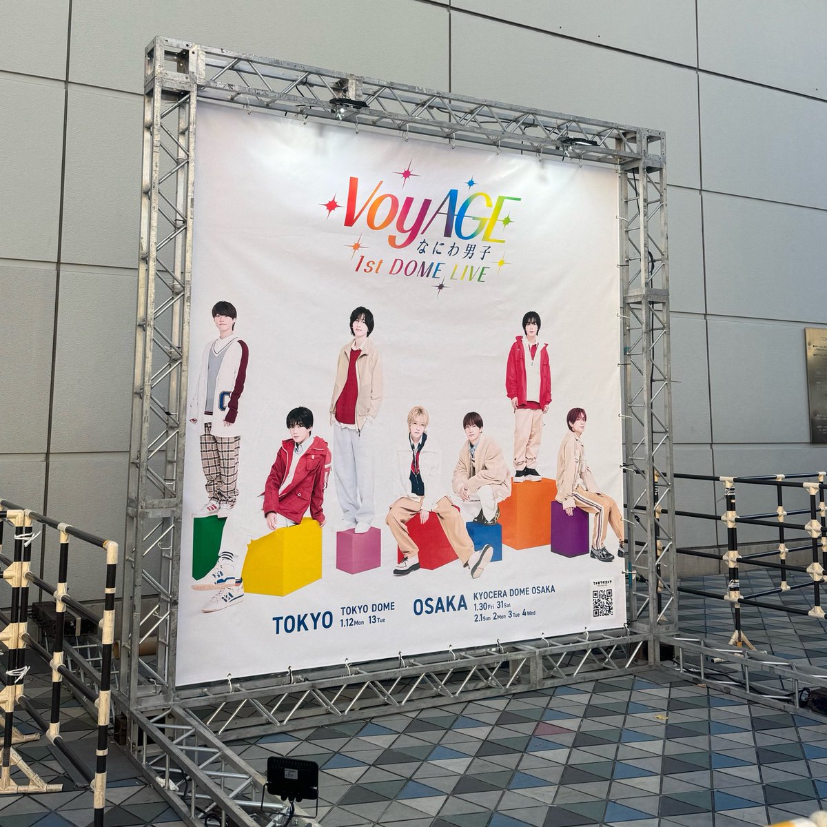 𝐌𝐚𝐧𝐚 tweet media