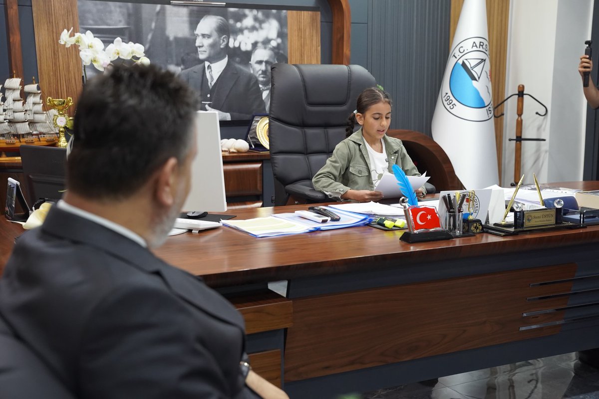 Sami Üstün tweet media