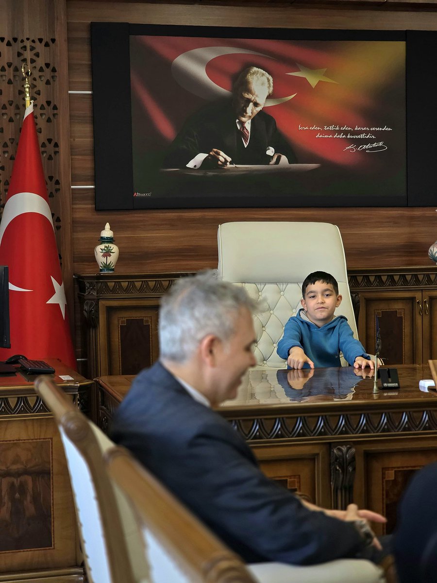 Yüksekova İlçe Milli Eğitim Müdürlüğü tweet media