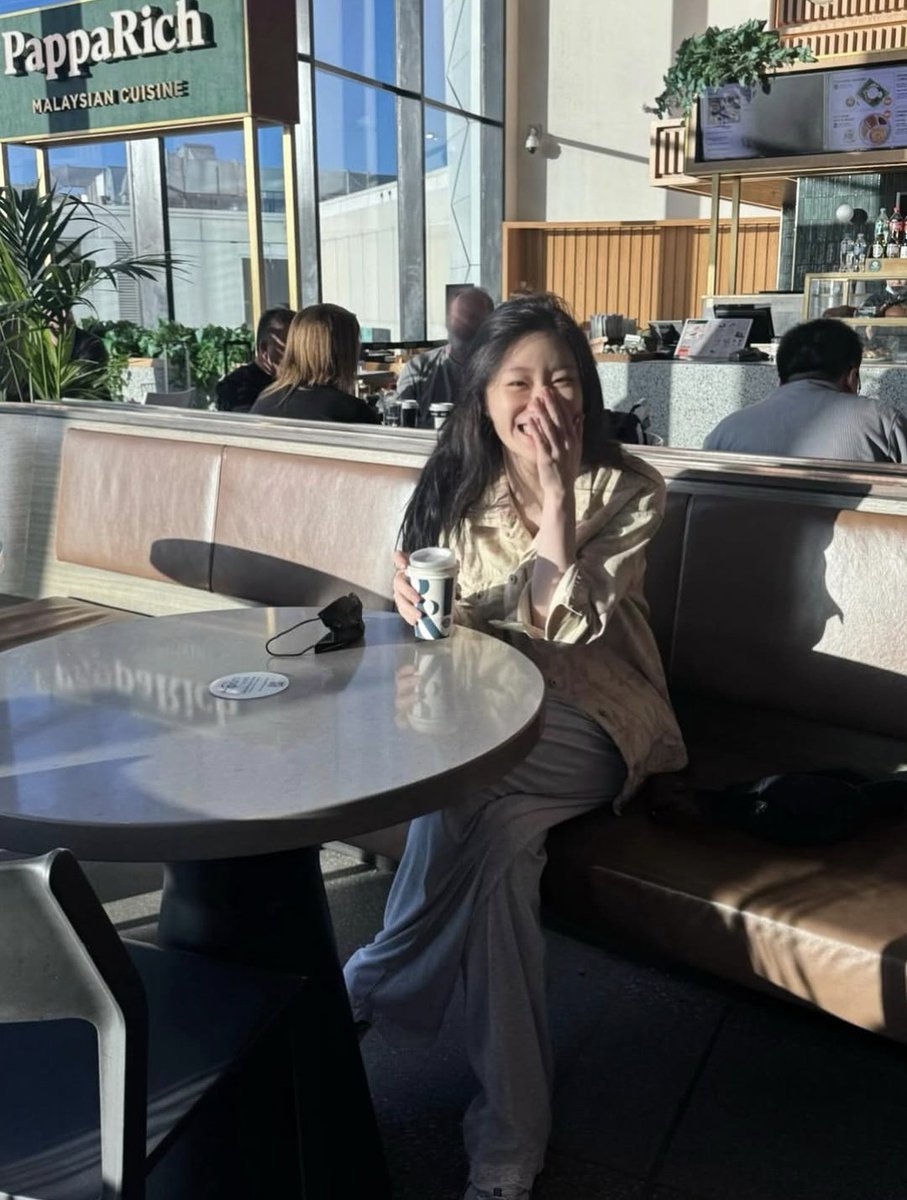 ash≷ saw itzy tweet media