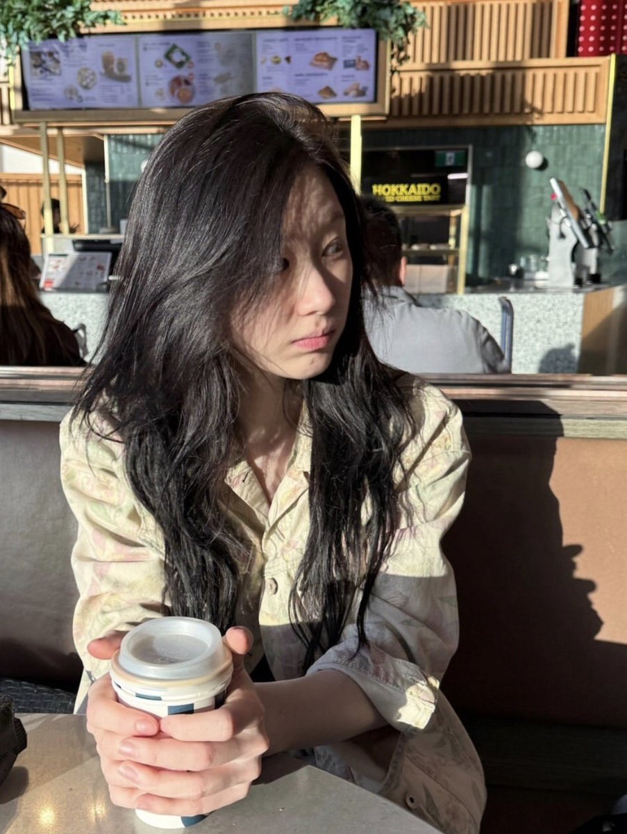 ash≷ saw itzy tweet media