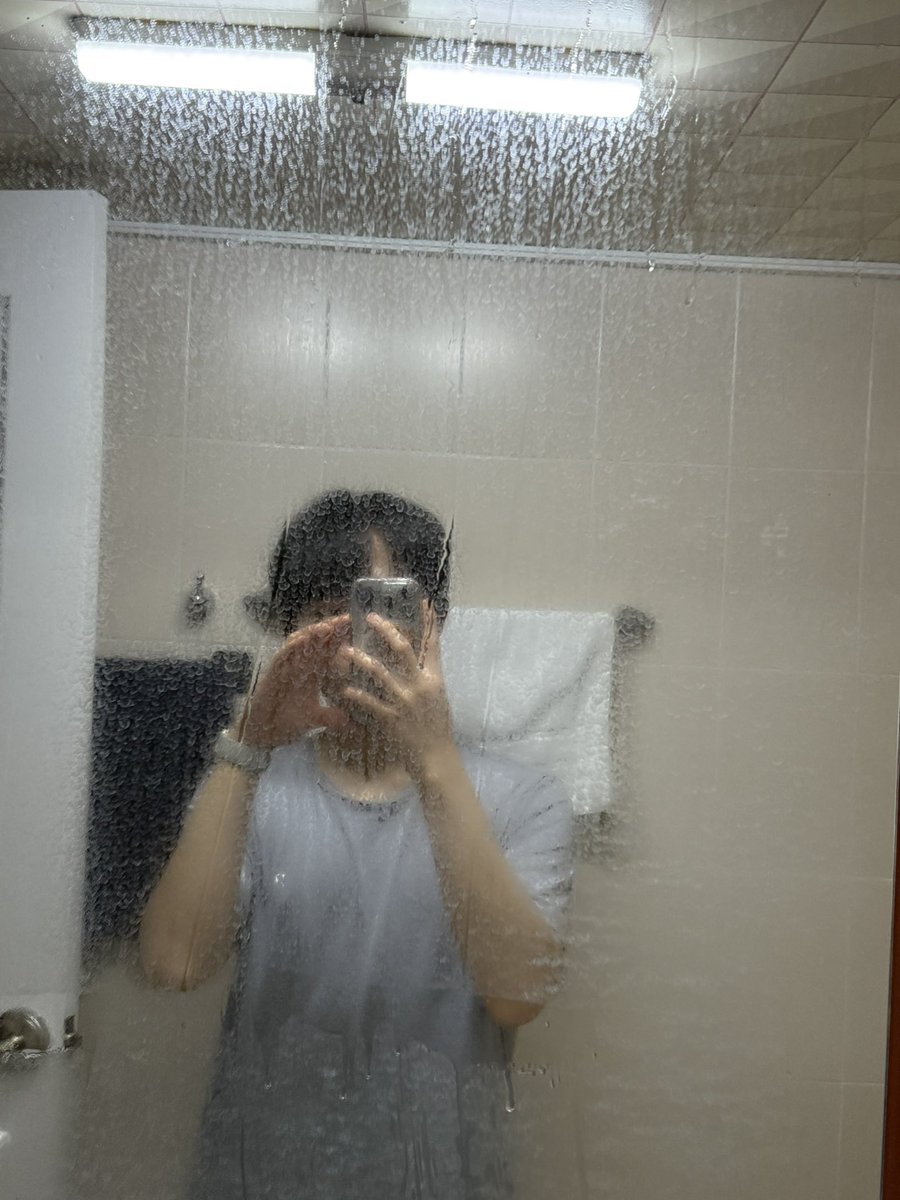 모하낭 tweet media