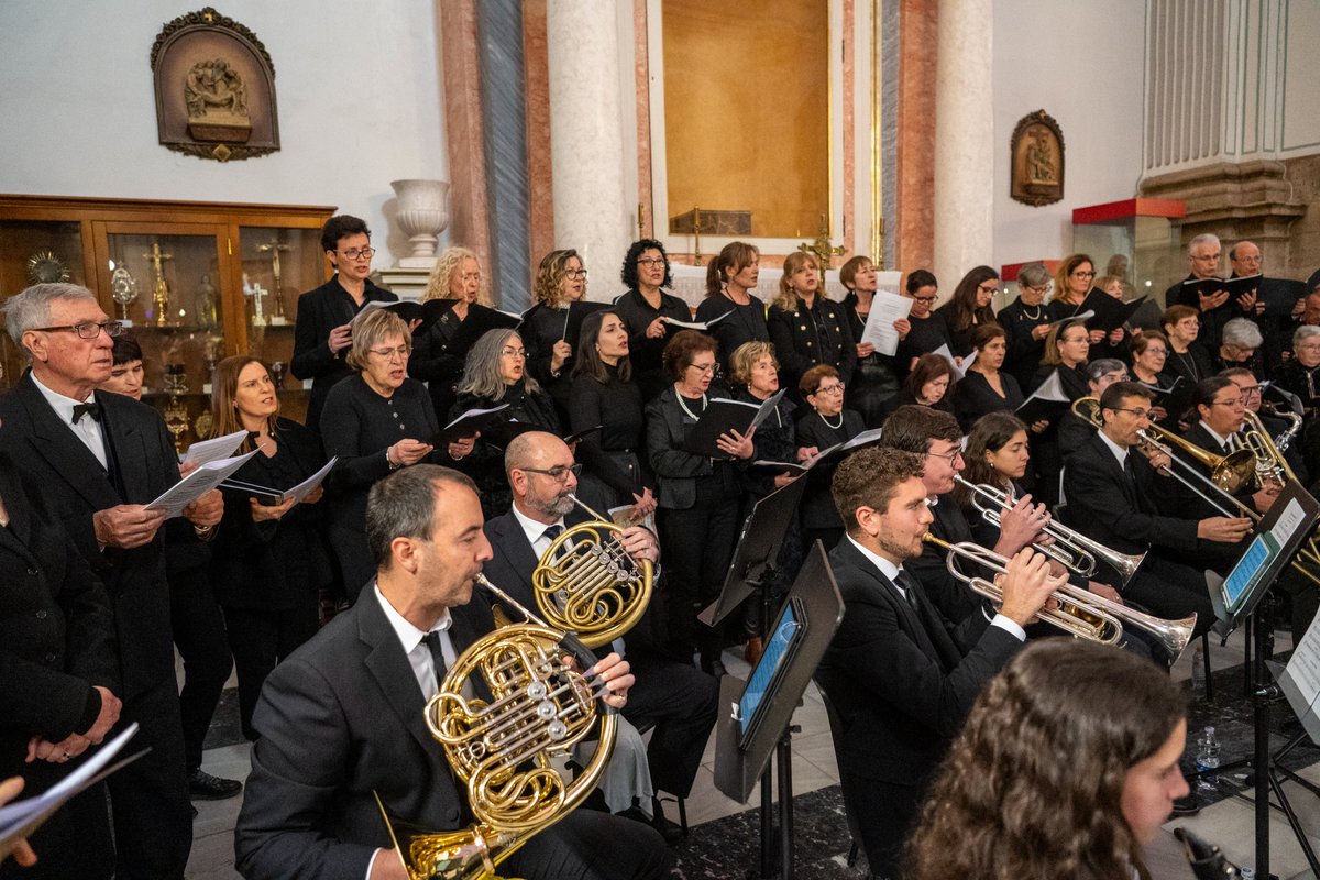 AAMO - Associació Artístico-Musical d'Oliva tweet media