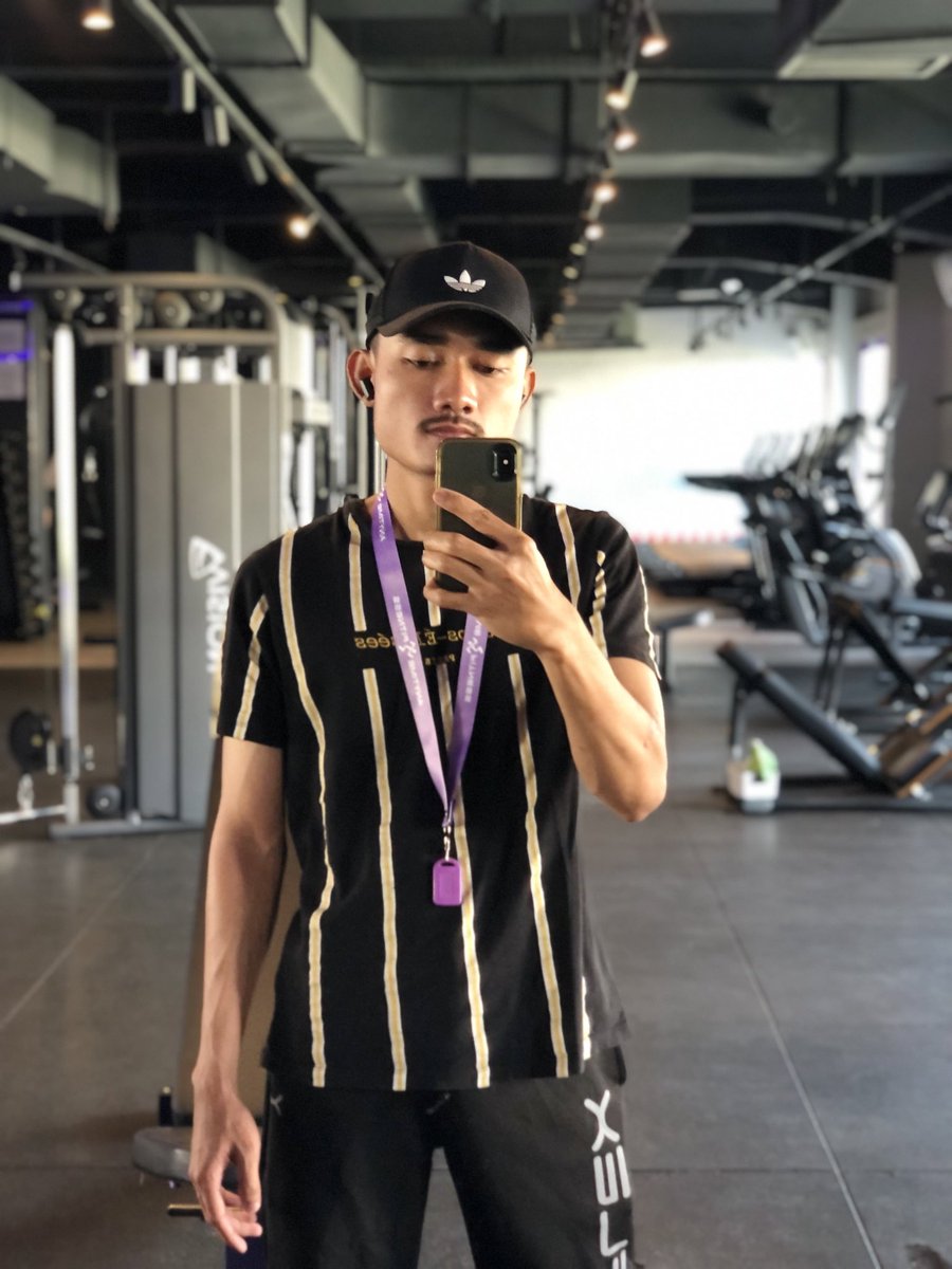 Boy samuel tweet media