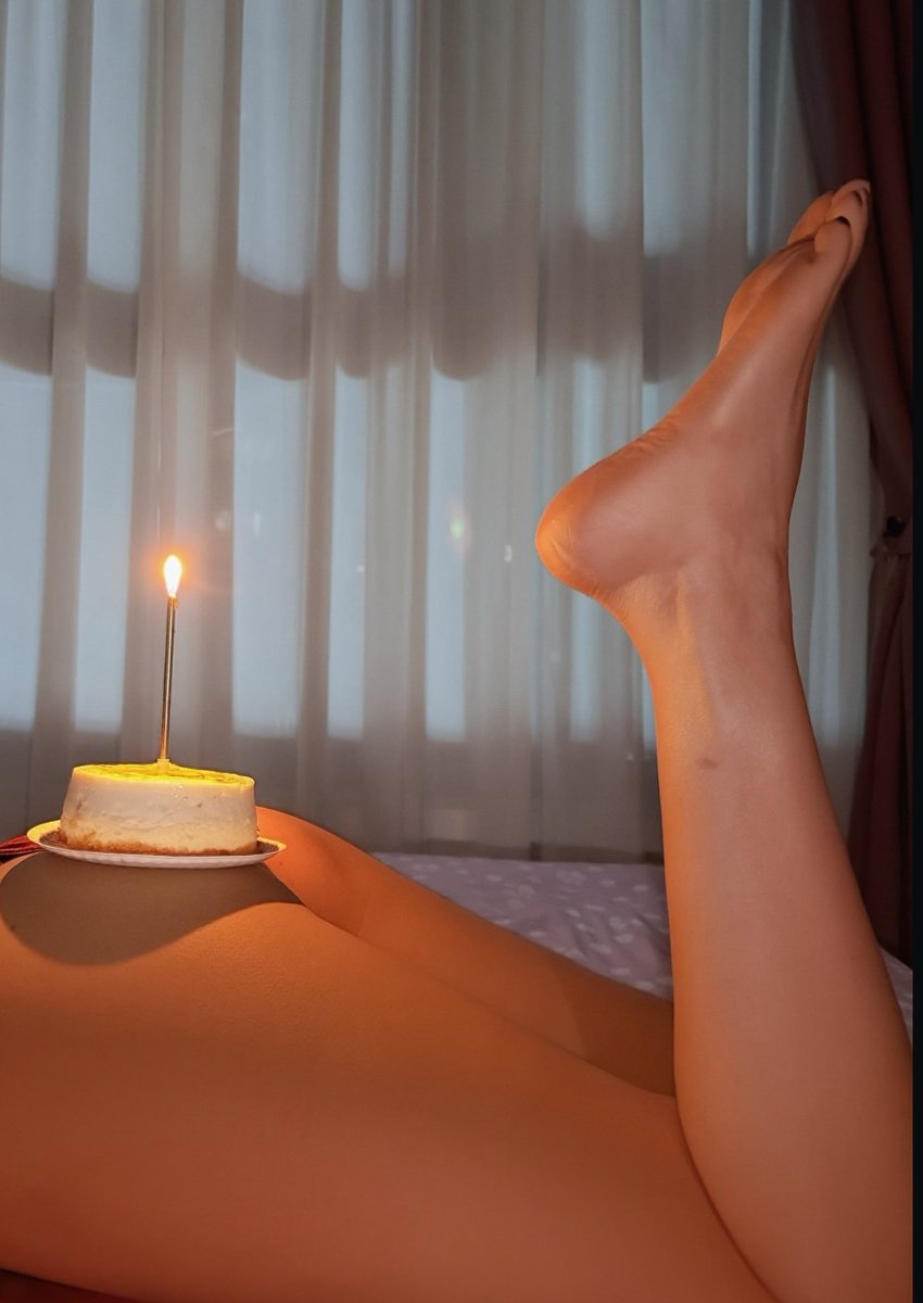 sexysoleslegs tweet media