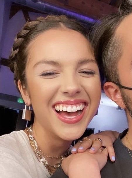 ish might drop dead 🩷 tweet media