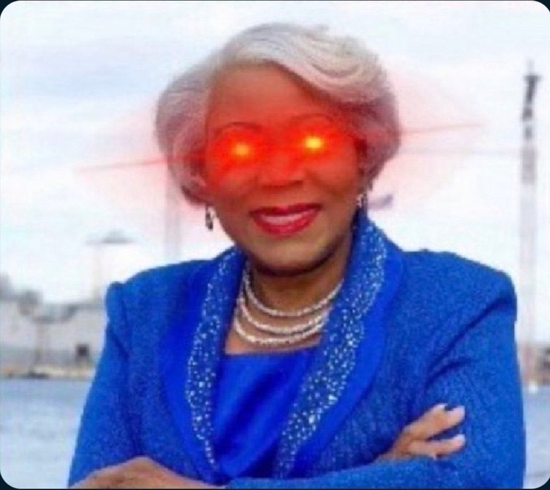 Hala Ayala 🪷 tweet media