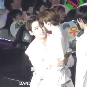 vanda ☆ tweet media