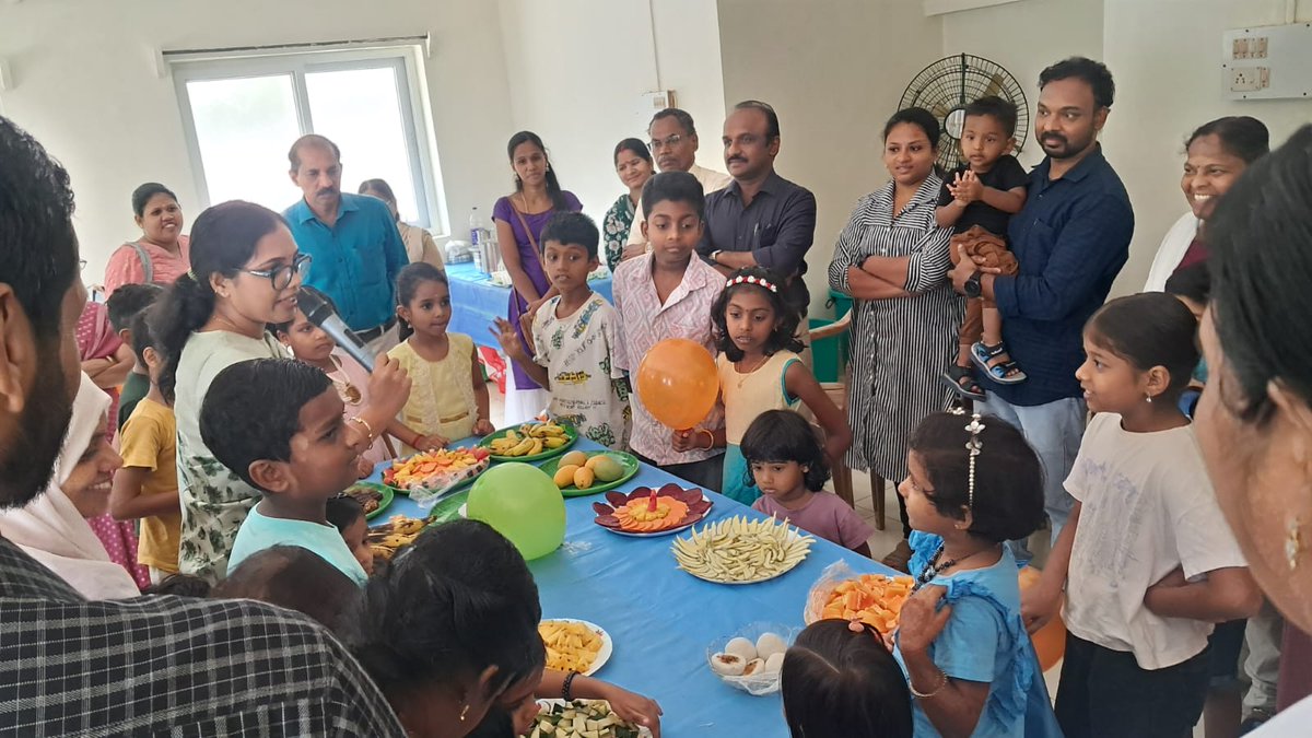 DRMPalghat's tweet image. Growing strong with the right food 🍎💪

As part of #PoshanPakhwada, a Healthy Food Exhibition showcased nutritious meal ideas, with enthusiastic participation from children

#NutritionMatters #HealthyFuture #IndianRailways #ChildWellness #HealthyLiving